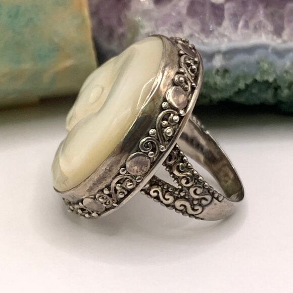 Curled Up Sleeping Cat Carved Mother of Pearl SARDA Sterling silver Ring J834 - Picture 4 of 9